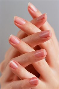 Mantenere le unghie sane dopo un trattamento